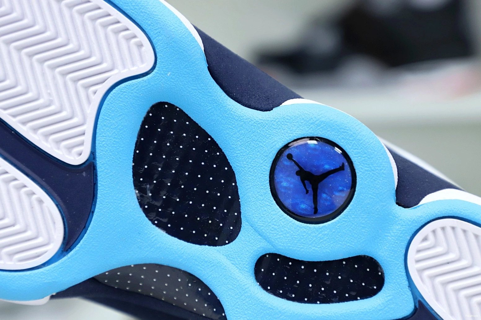 OBSIDIAN 13 RETRO BLUE JORDAN WHITE AIR POWDER 414571-144 0717